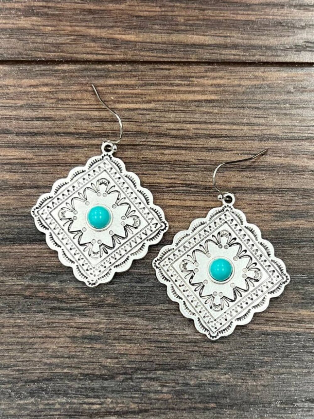 Western Concho Dangle Earrings Silver Tone Boho Cowgirl Southwestern